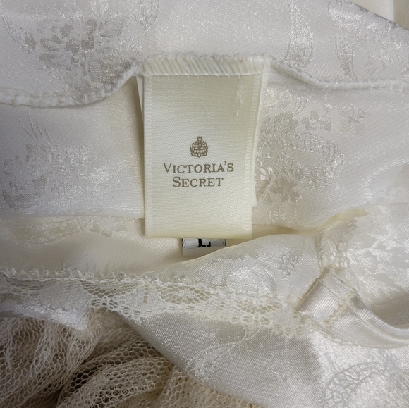 Vintage 70s Victoria's Secret Slip Dress Size L - Picture 2 of 2